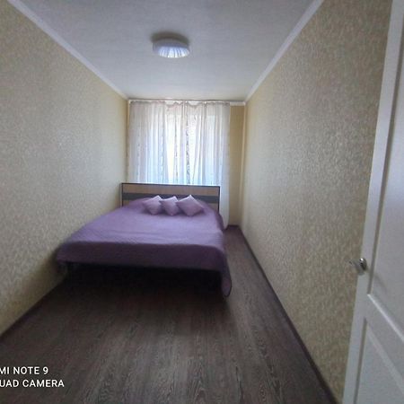 Центр Автовокзал 2 Кв Apartaments Dnipro Quarto foto